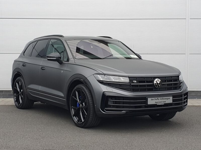 More views of Volkswagen Touareg