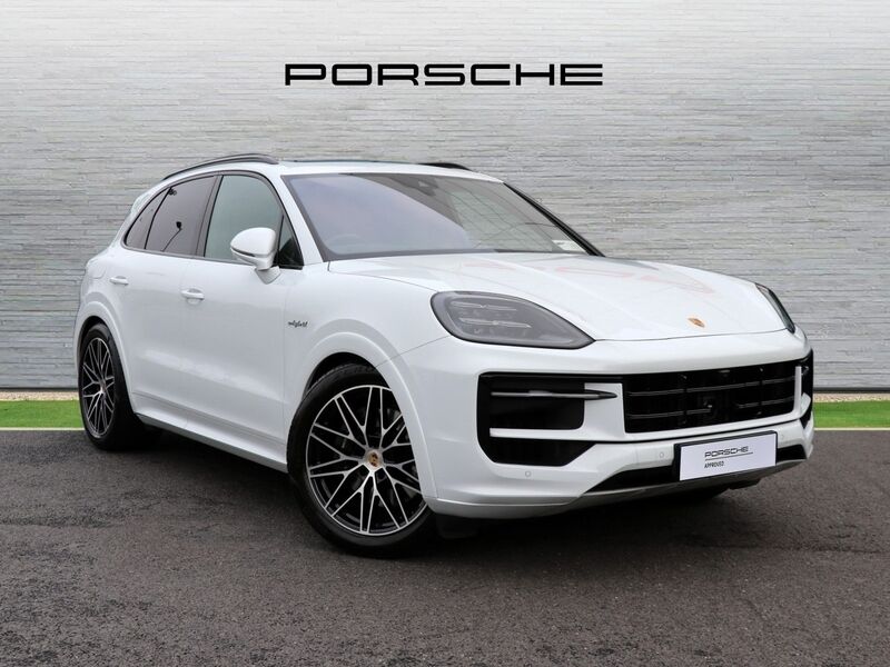 More views of Porsche Cayenne