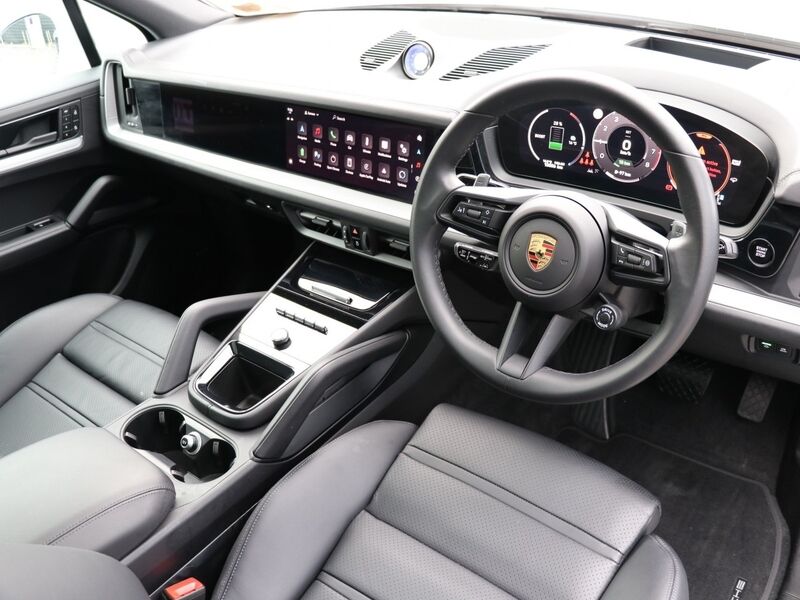 More views of Porsche Cayenne