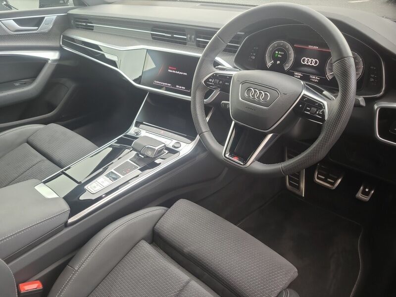 More views of Audi A7