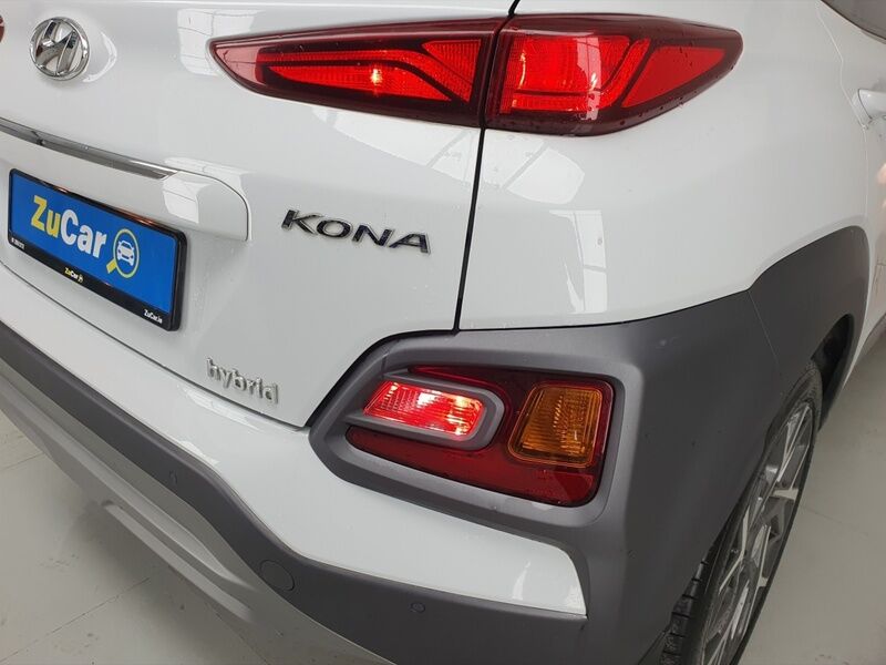 More views of Hyundai Kona