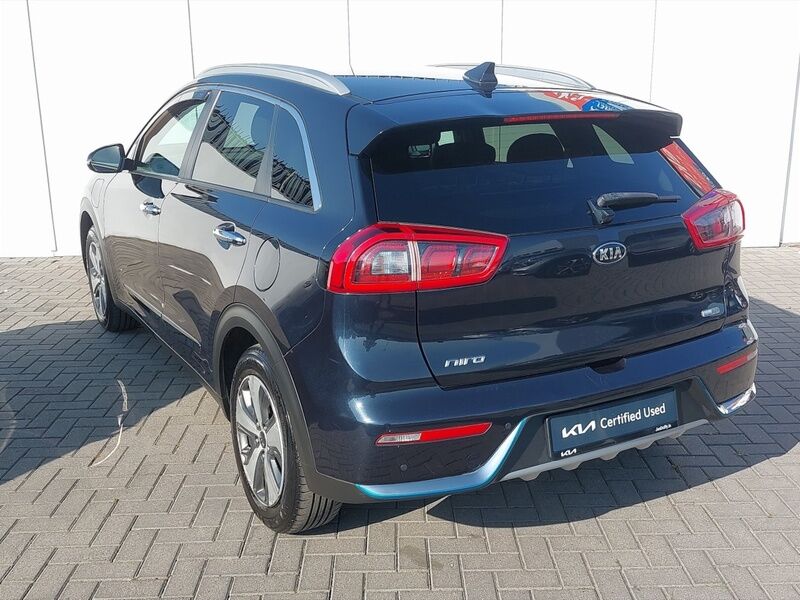 More views of Kia Niro