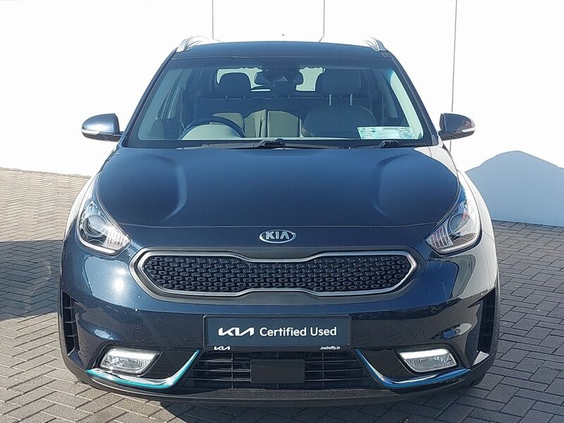 More views of Kia Niro