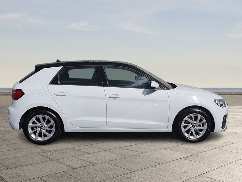 More views of Audi A1