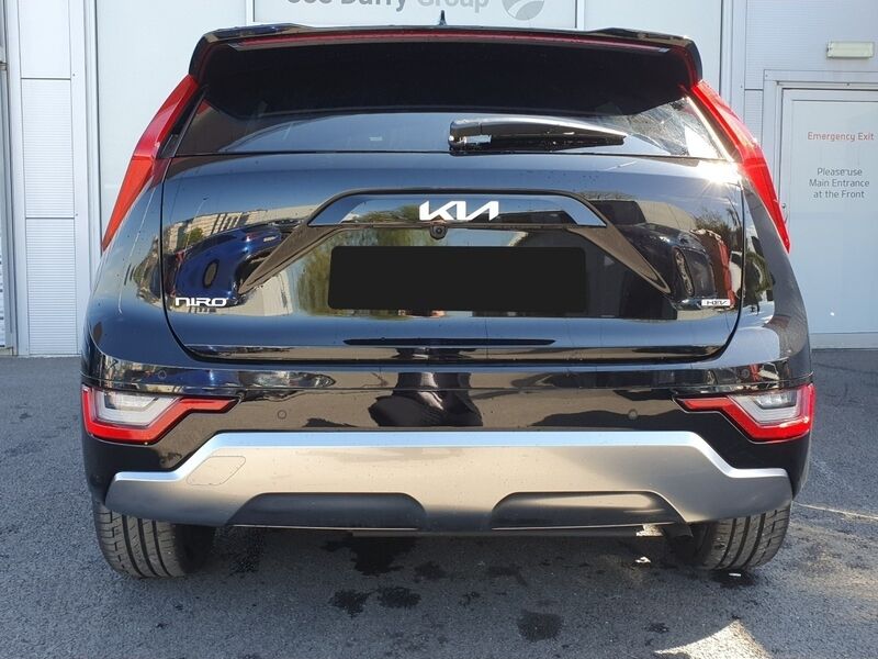 More views of Kia Niro