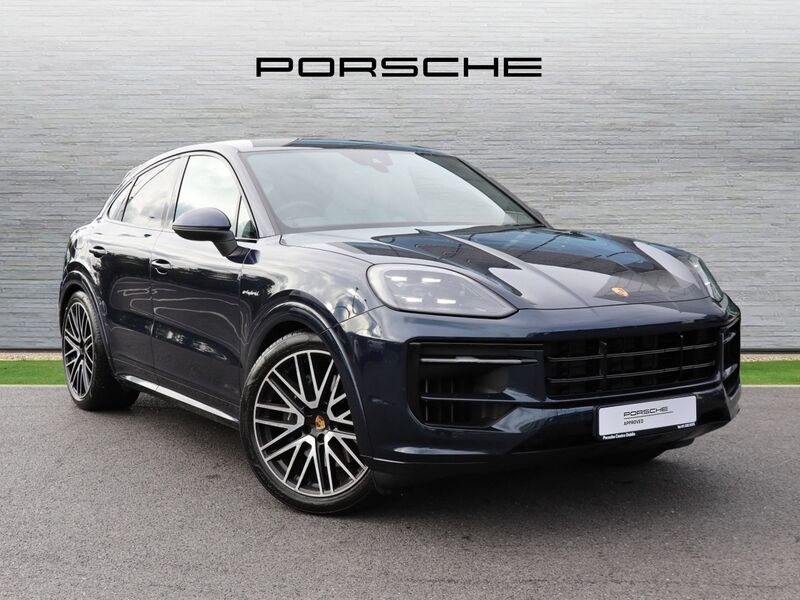 More views of Porsche Cayenne