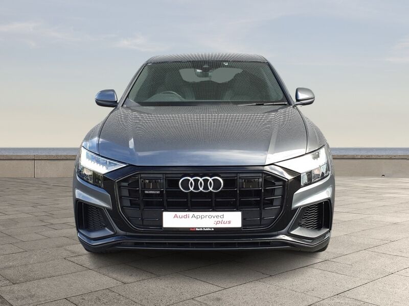 More views of Audi Q8