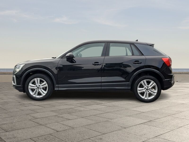 More views of Audi Q2