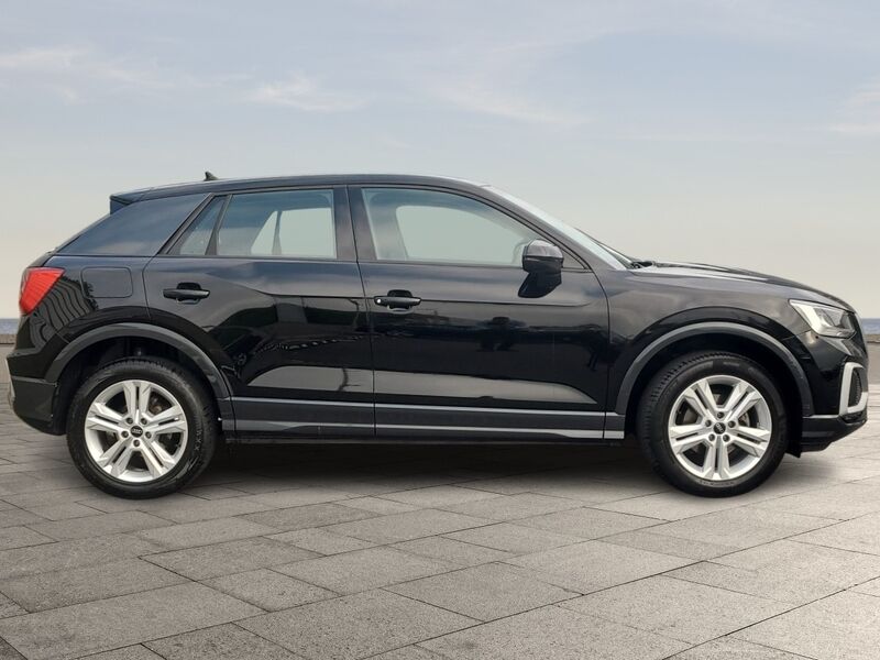 More views of Audi Q2