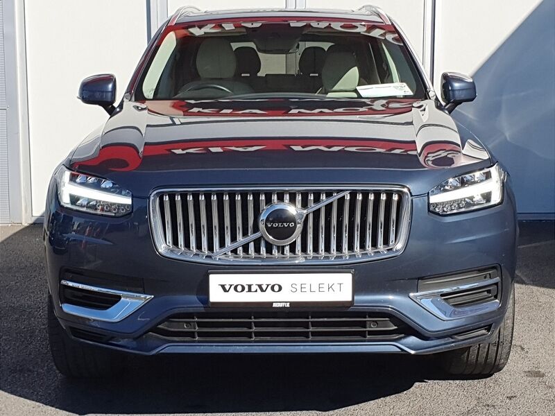 More views of Volvo XC90