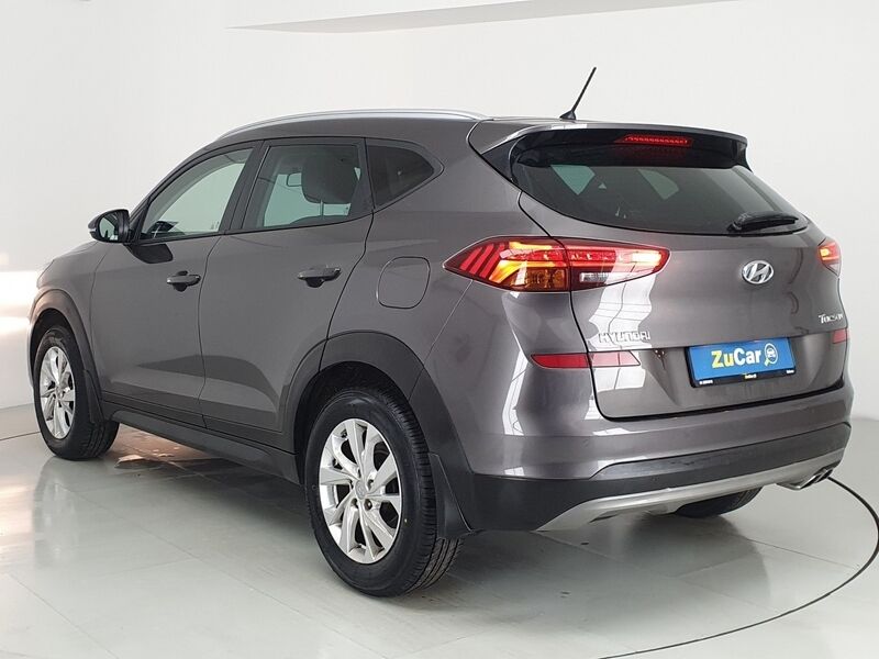 More views of Hyundai Tucson