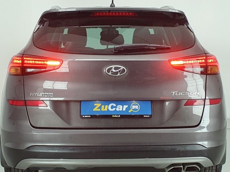 More views of Hyundai Tucson