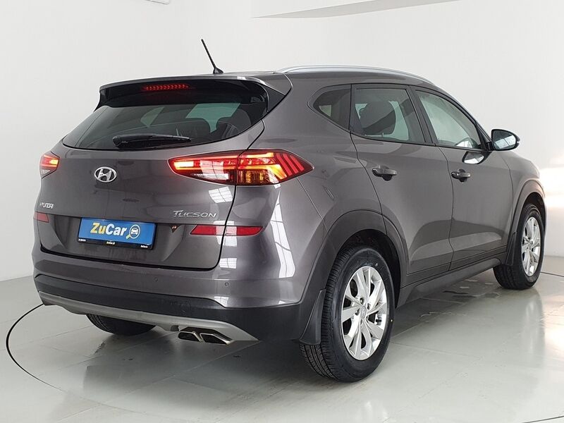 More views of Hyundai Tucson