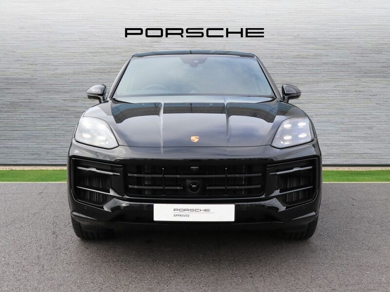 More views of Porsche Cayenne