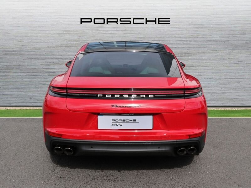 More views of Porsche Panamera