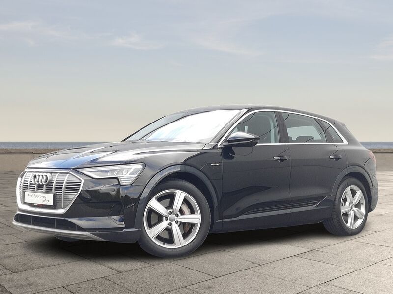 More views of Audi E-Tron