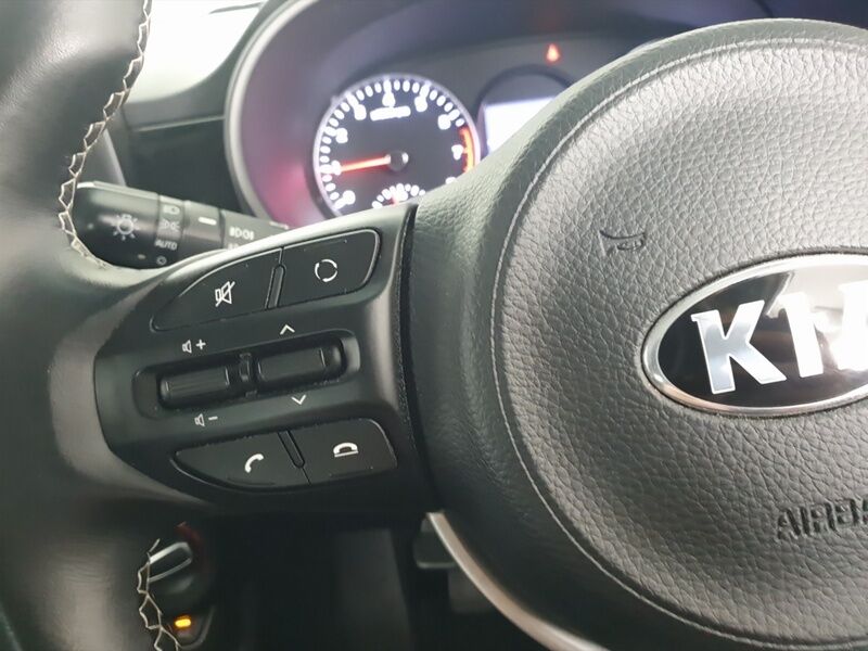 More views of Kia Picanto