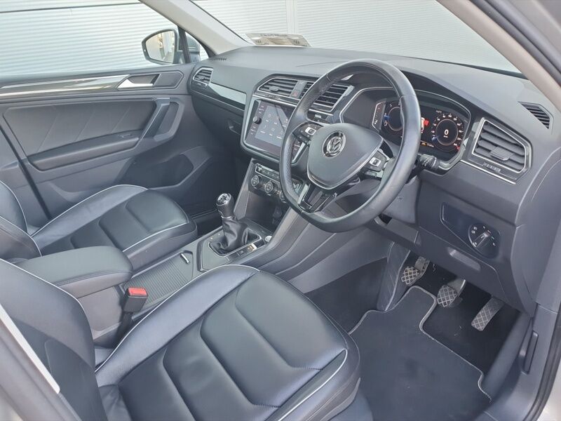 More views of Volkswagen Tiguan