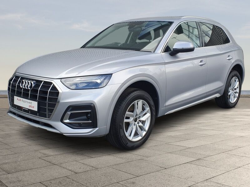 More views of Audi Q5