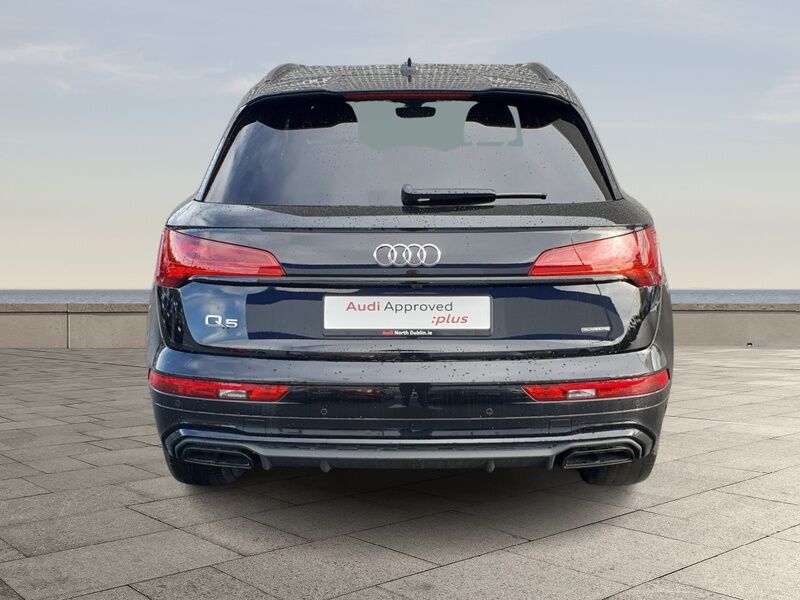 More views of Audi Q5