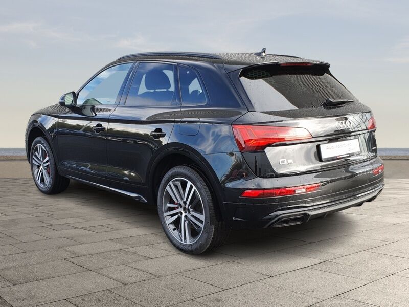 More views of Audi Q5