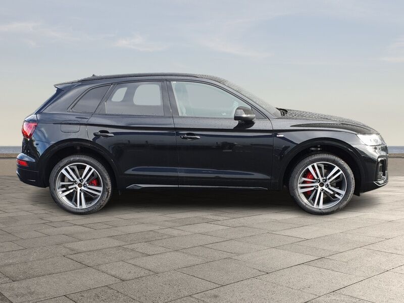 More views of Audi Q5