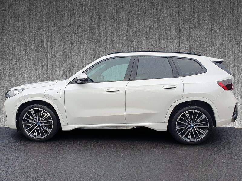 More views of BMW X1