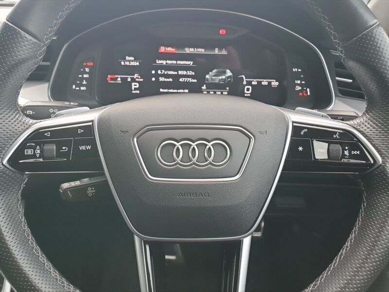 More views of Audi A7