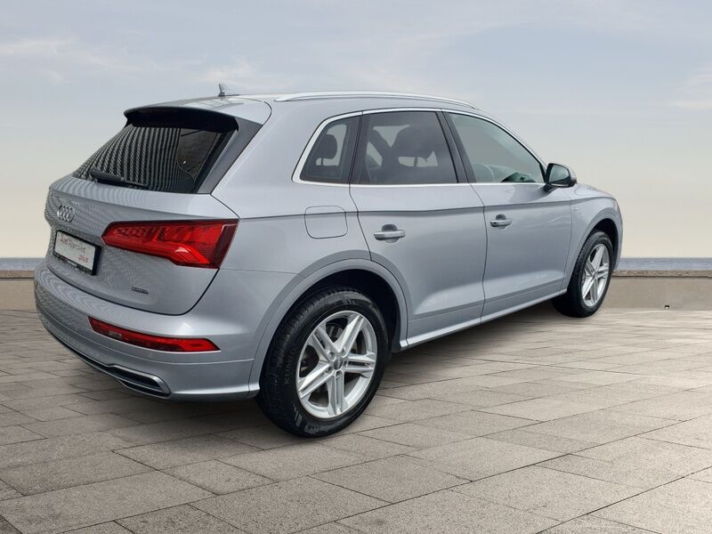 More views of Audi Q5