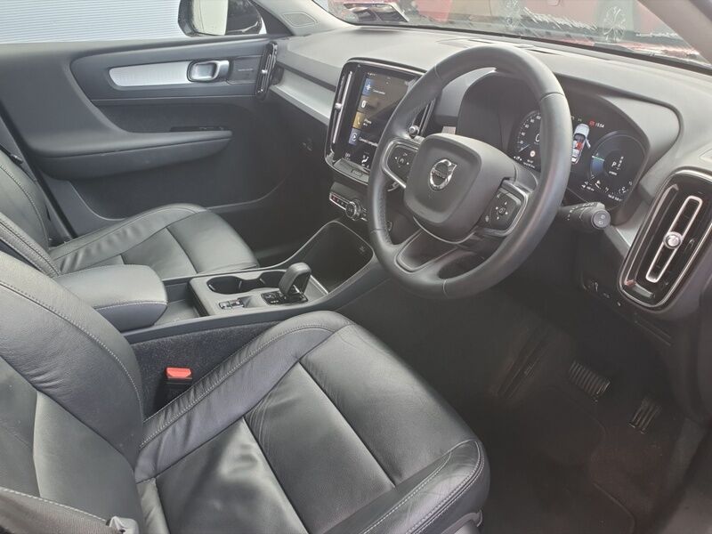 More views of Volvo XC40