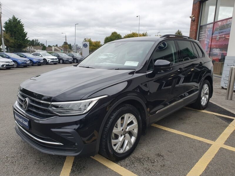 More views of Volkswagen Tiguan