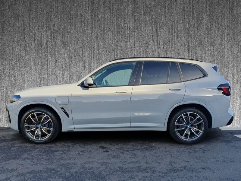 More views of BMW X3