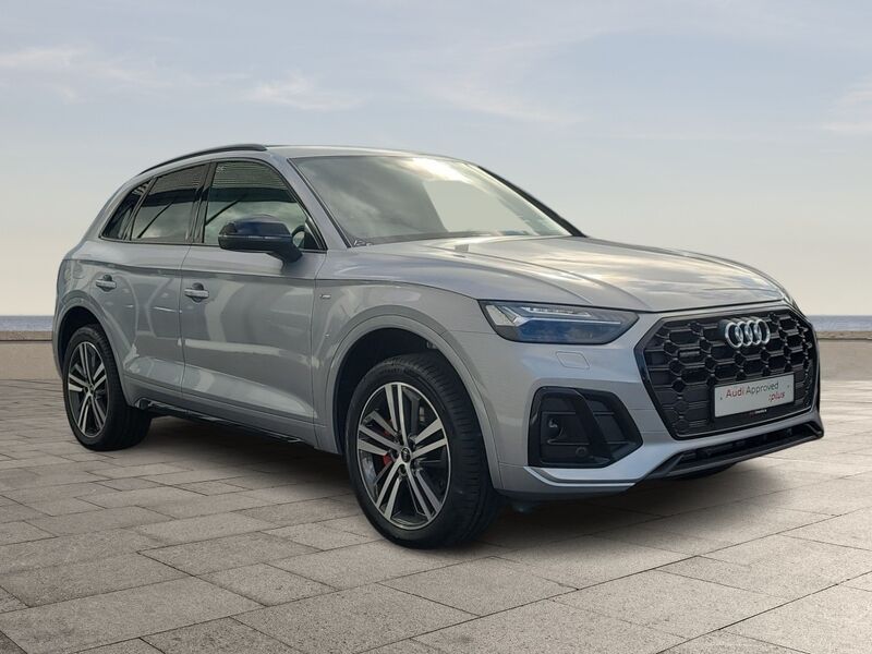 More views of Audi Q5