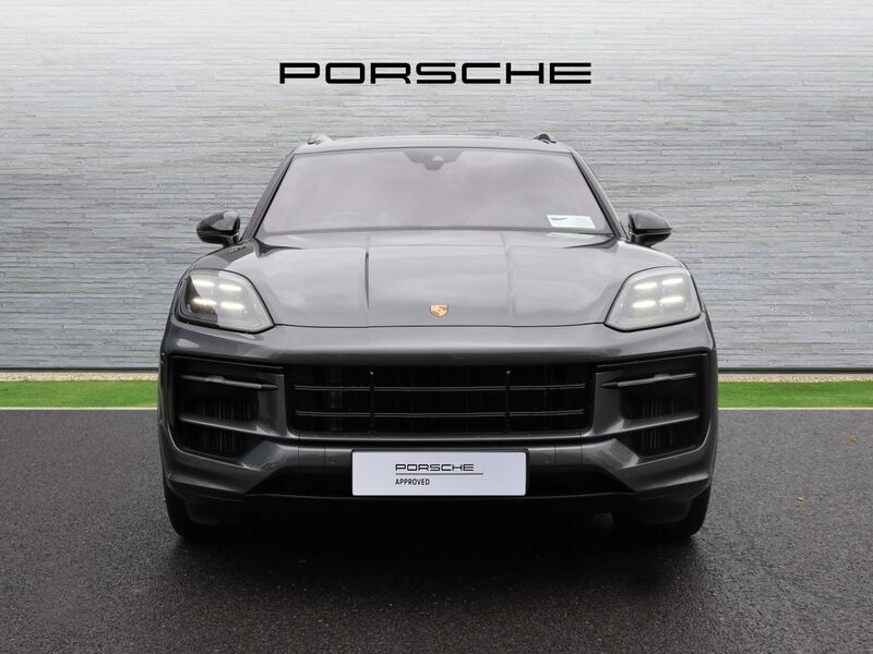 More views of Porsche Cayenne