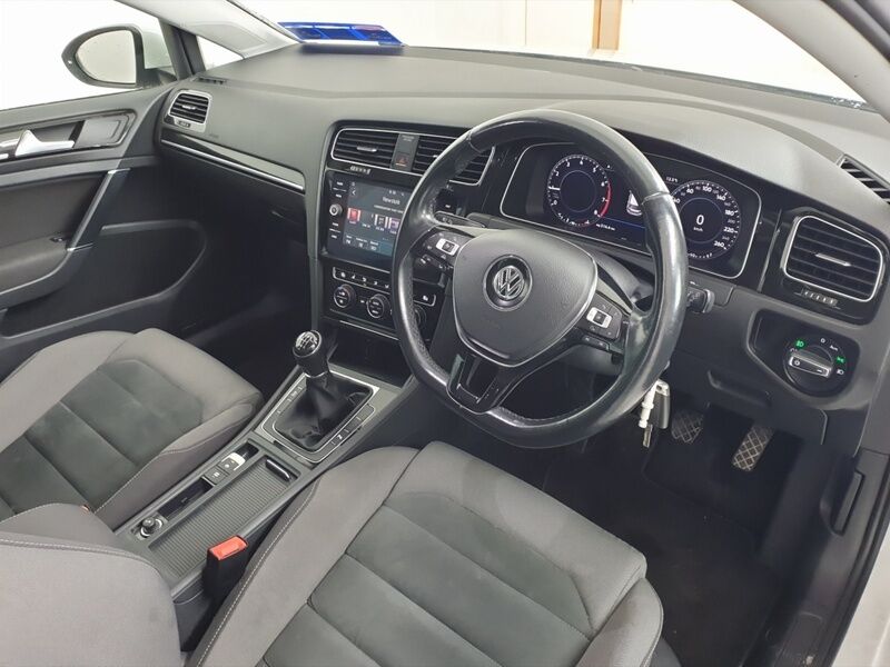 More views of Volkswagen Golf