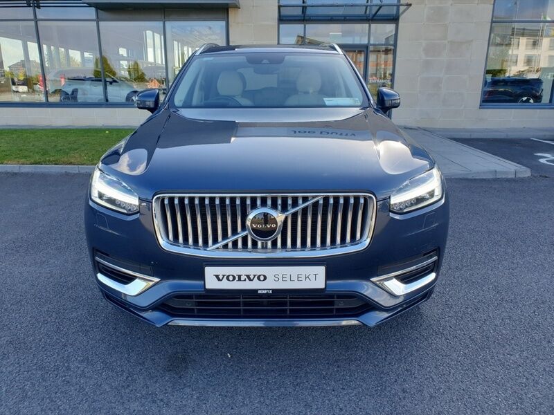 More views of Volvo XC90