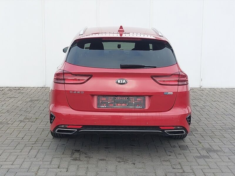 More views of Kia Ceed