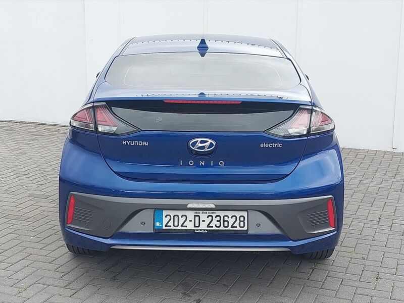 More views of Hyundai Ioniq