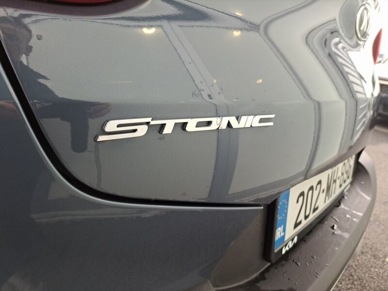 More views of Kia Stonic