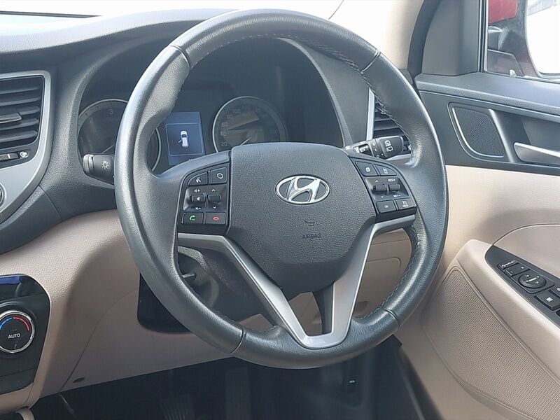 More views of Hyundai Tucson