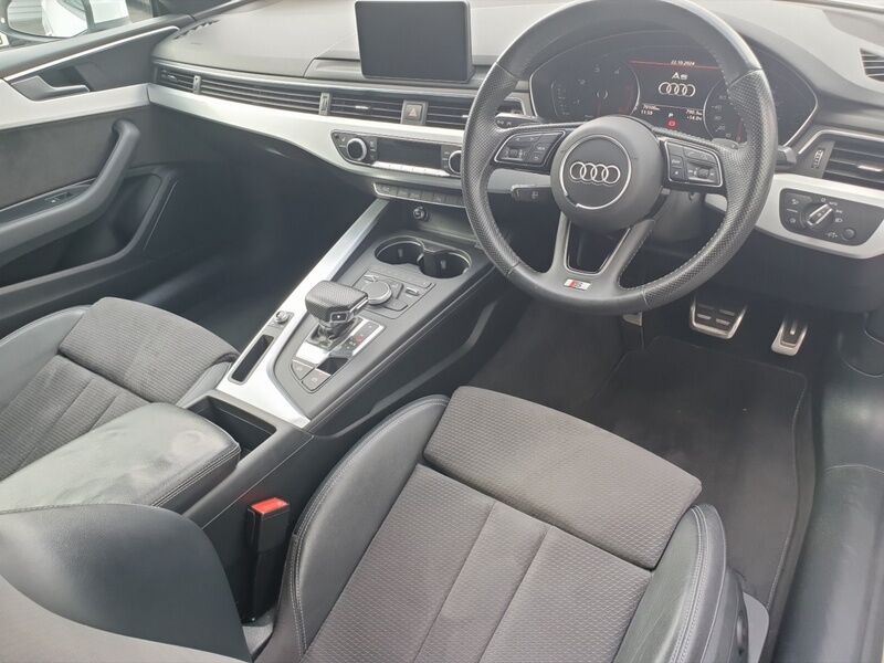 More views of Audi A5