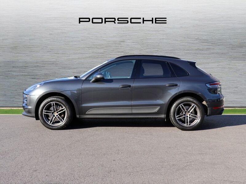 More views of Porsche Macan