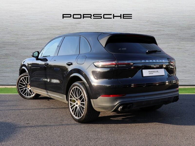 More views of Porsche Cayenne