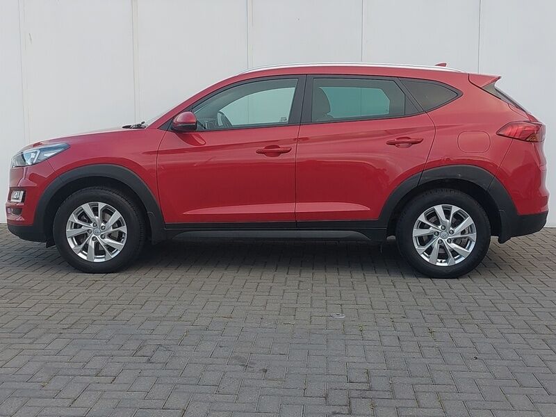 More views of Hyundai Tucson