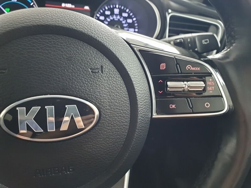 More views of Kia Xceed