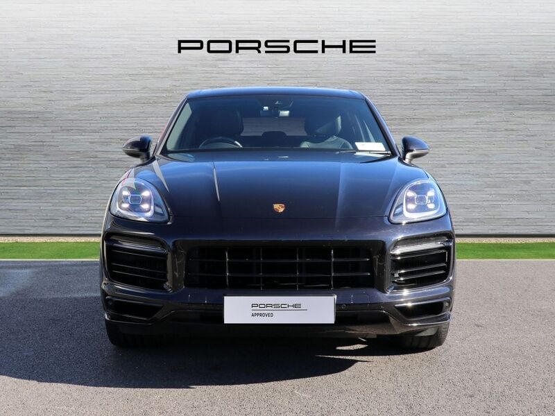 More views of Porsche Cayenne