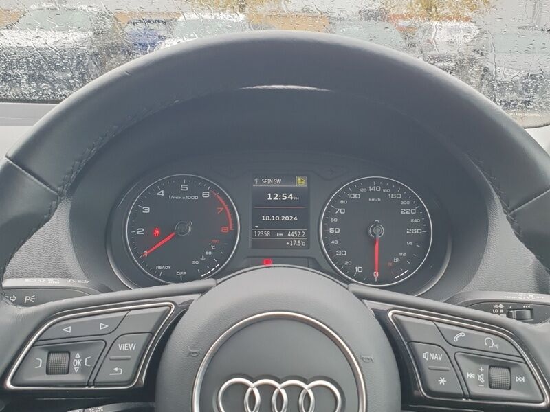 More views of Audi Q2