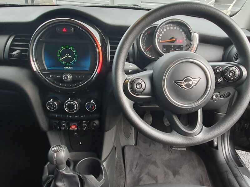 More views of MINI hatch