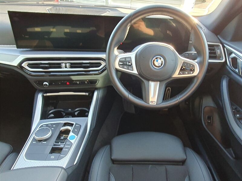 More views of BMW i4