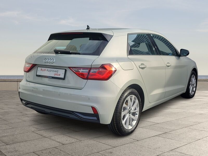 More views of Audi A1